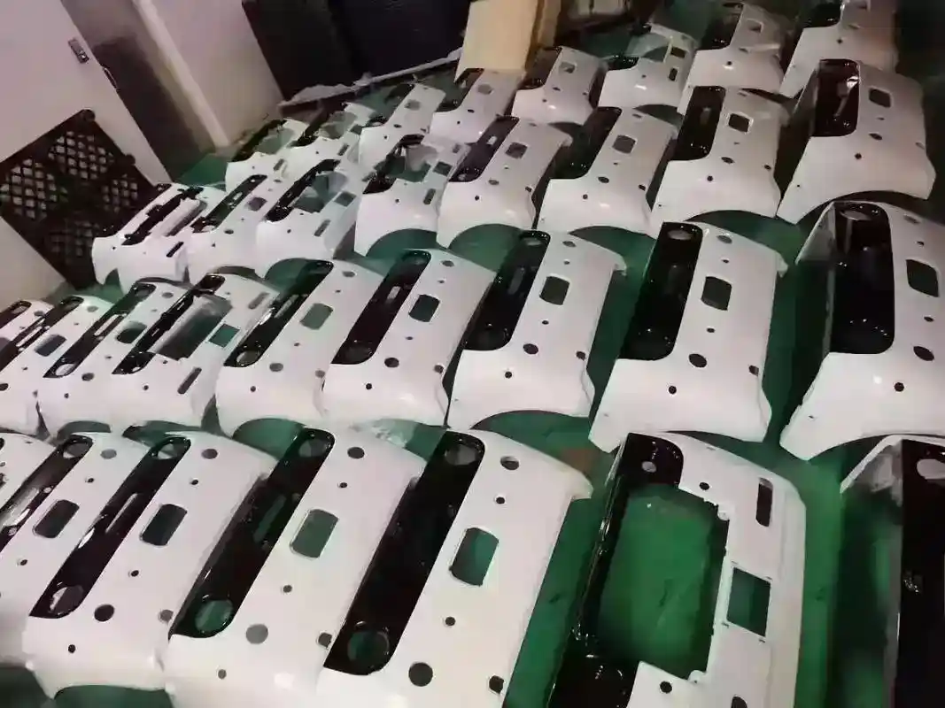 Product housings manufactured using the vacuum die-casting process