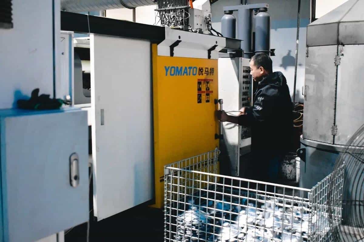 Workers in the die-casting shop are at work