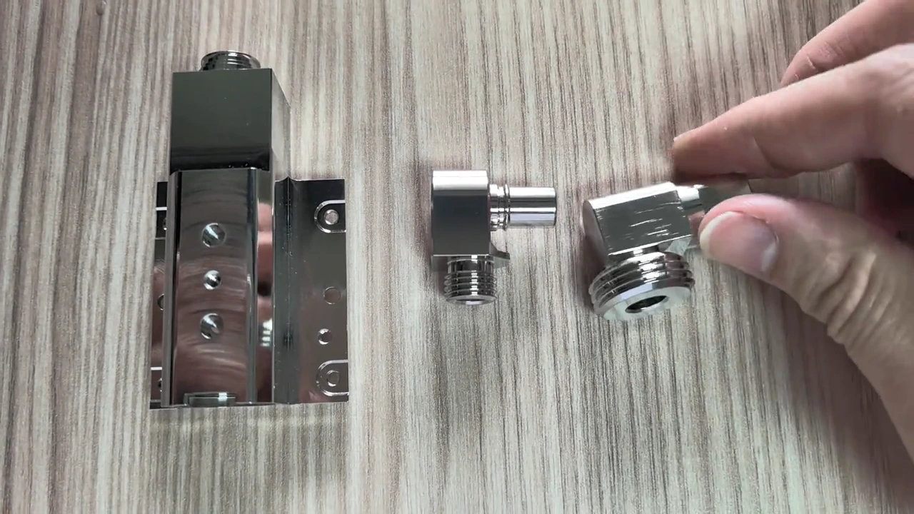 Componentes de conectores de refrigeración líquida — detalle del componente