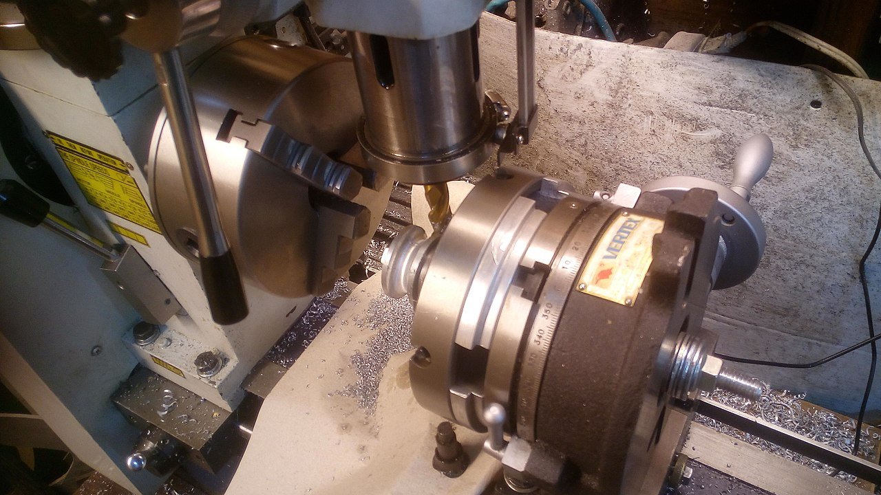 Curved profile milling setup